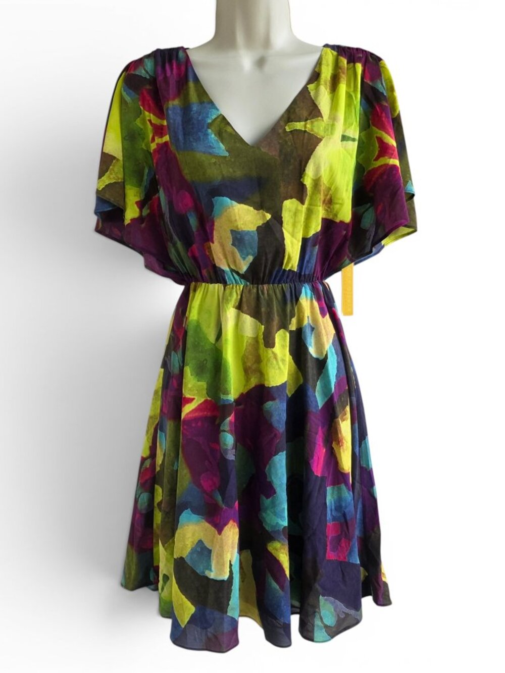 NWT Alice and Olivia Kyra abstract print short sleeve flowy silk dress